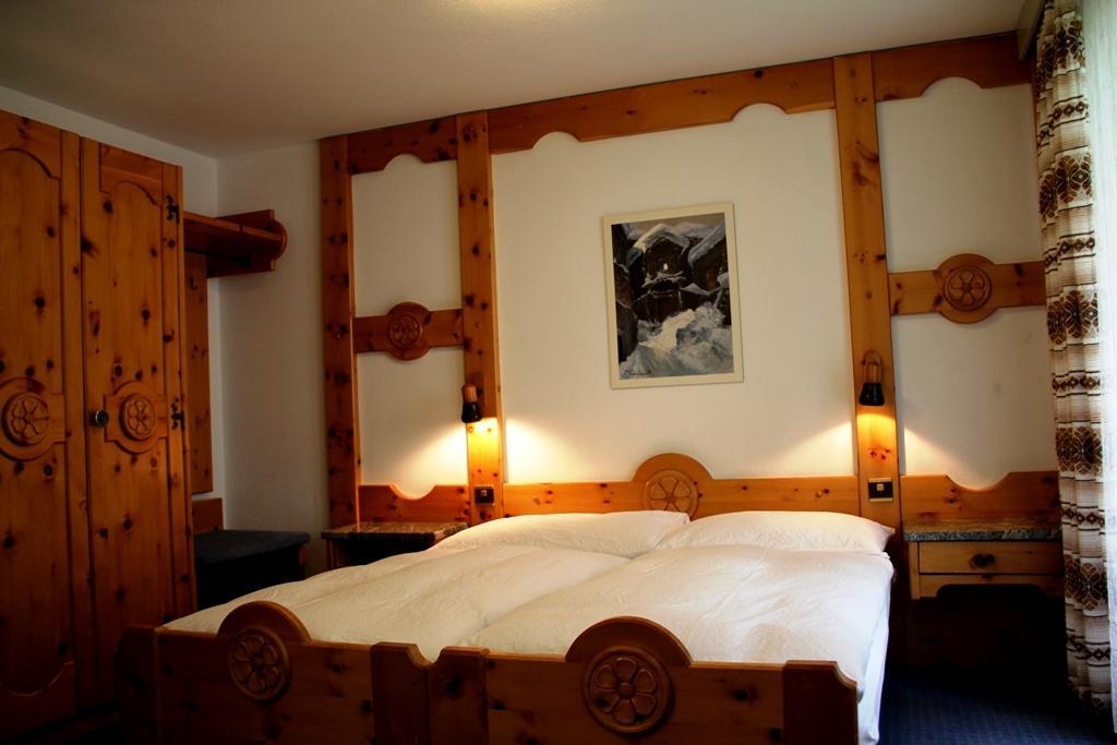 Hotel Primavera Zermatt Habitación foto